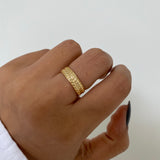 Mini Leave Design Ring