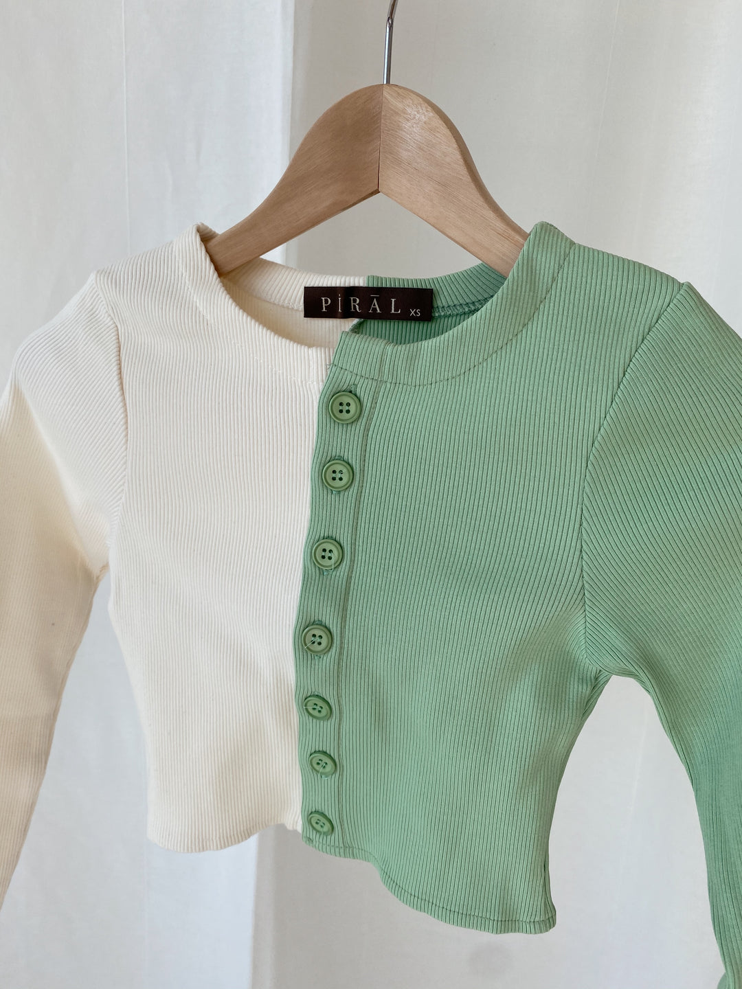 Bicolor Long Sleeve Cardigan