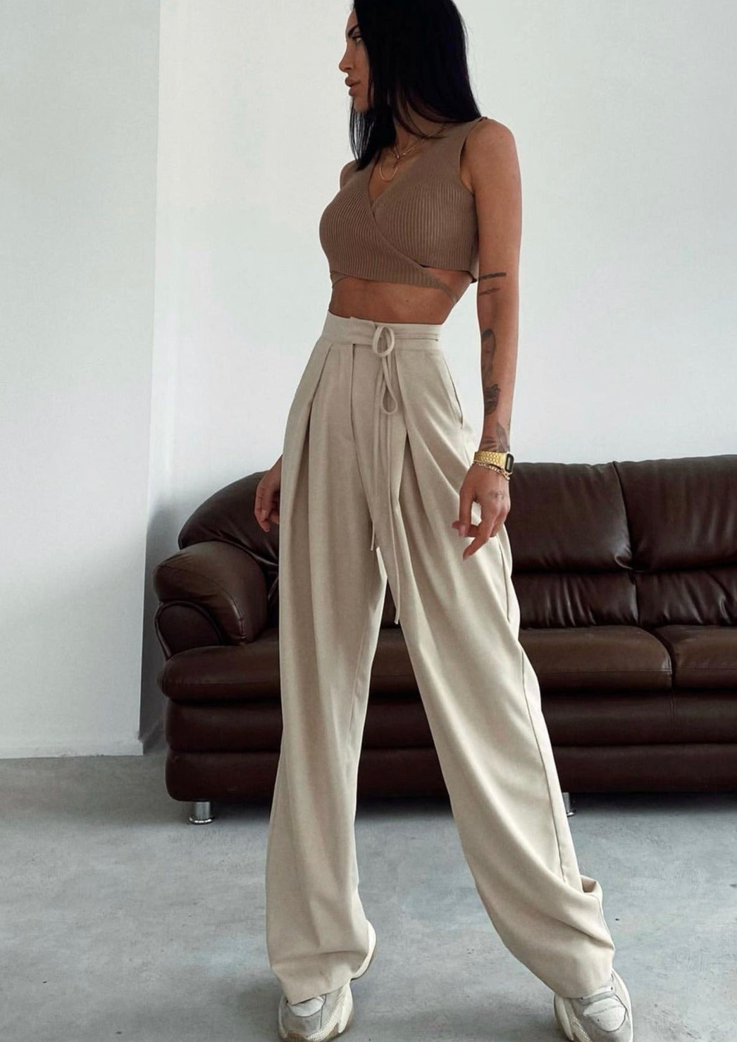 Wide Leg Pleated Pants in Beige